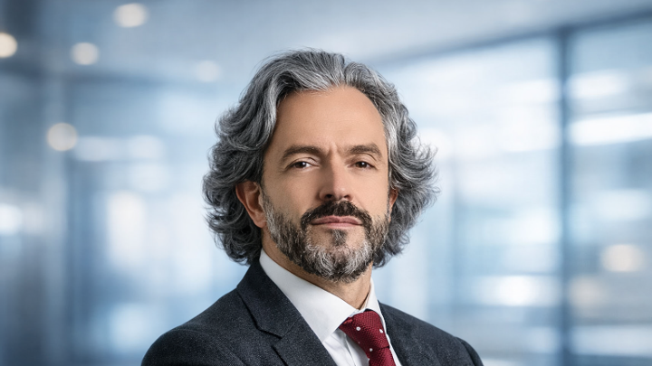 Juan Daniel Oviedo: “Uribe no es el vocero de la gran consulta por Colombia”.